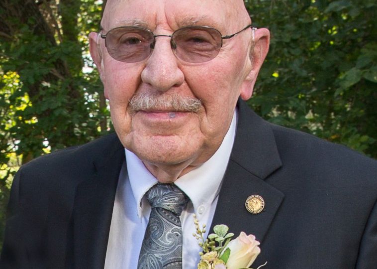 Metzger, Roger William Obituary Photo