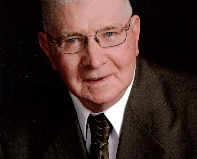 Sauerbrei, Wesley Richard Obituary Photo